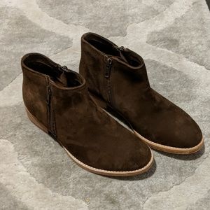 Johnston & Murphy ankle boots NWT